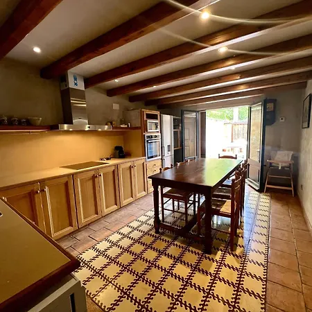 Alquiler Integro Villa Peralada